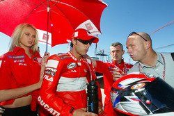 Loris Capirossi, Ducati Team; Randy Mamola