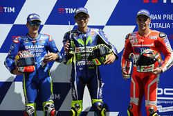 Polesitter Valentino Rossi, Yamaha Factory Racing, peringkat kedua qualifying for Maverick Viテアales, Team Suzuki MotoGP, peringkat ketiga qualifying for Andrea Iannone, Ducati Team