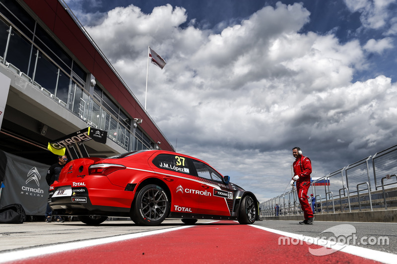 José María López, Citroën World Touring Car Team, Citroën C-Elysée WTCC