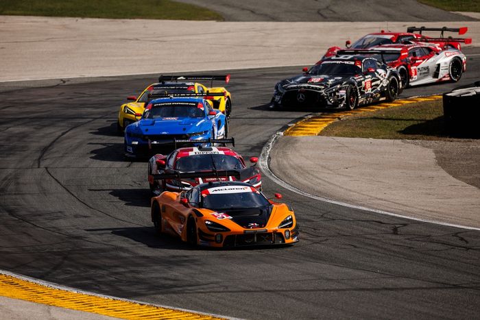 #59 RLL Team McLaren McLaren 720S GT3 EVO: Max Esterson, Nikita Johnson, Juri Vips, Dean MacDonald
