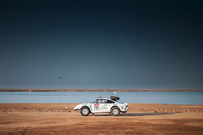 #781 Sikkens Motorsport - Rteam Porsche: Lorenzo Delladio, Guido Guerrini