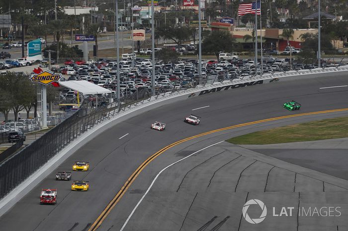 #55 Mazda Team Joest Mazda DPi, P: Jonathan Bomarito, Spencer Pigot, Harry Tincknell