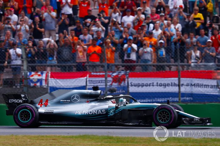 Lewis Hamilton, Mercedes AMG F1 W09