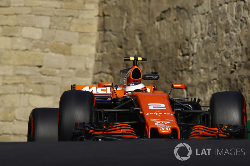 18. Стоффель Вандорн, McLaren MCL32