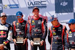 Ganadores Thierry Neuville, Nicolas Gilsoul, Hyundai i20 Coupe WRC, Hyundai Motorsport