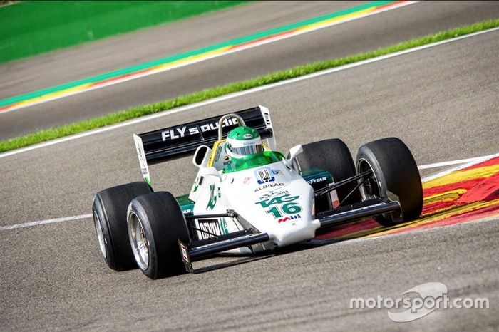 Esta Williams FW08-C foi guiada por Keke Rosberg e Jacques Laffite em 1983