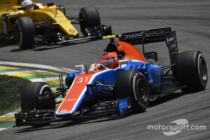 22: Естебан Окон, Manor Racing MRT05 (штраф у три позиції)