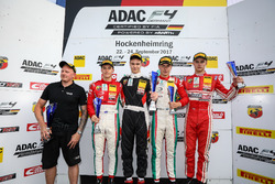 Подиум: 1. Артём Петров, Van Amersfoort Racing, 2. Маркус Армстронг, Prema Powerteam, 3. Юри Випс, Prema Powerteam, Мик Висхофер, Lechner Racing