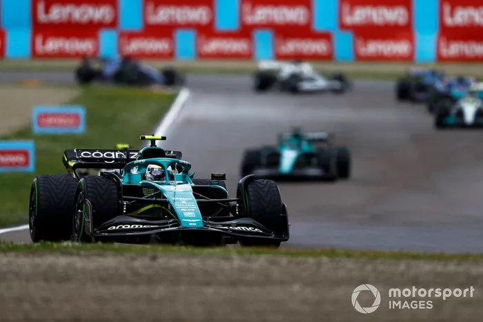 Sebastian Vettel, Aston Martin AMR22, Lance Stroll, Aston Martin AMR22