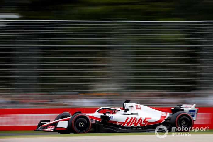 Kevin Magnussen, Haas VF-22