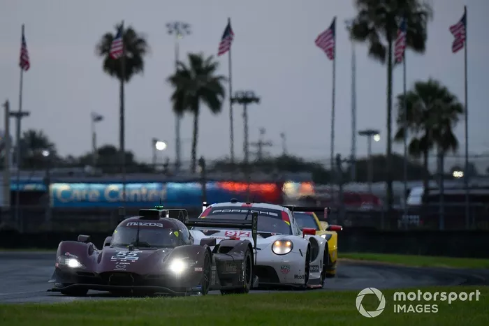 #55 Mazda Team Joest Mazda DPi, DPi: Jonathan Bomarito, Harry Tincknell  