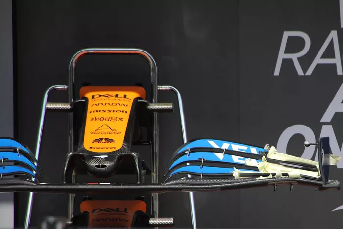 Alerón delantero del McLaren MCL35