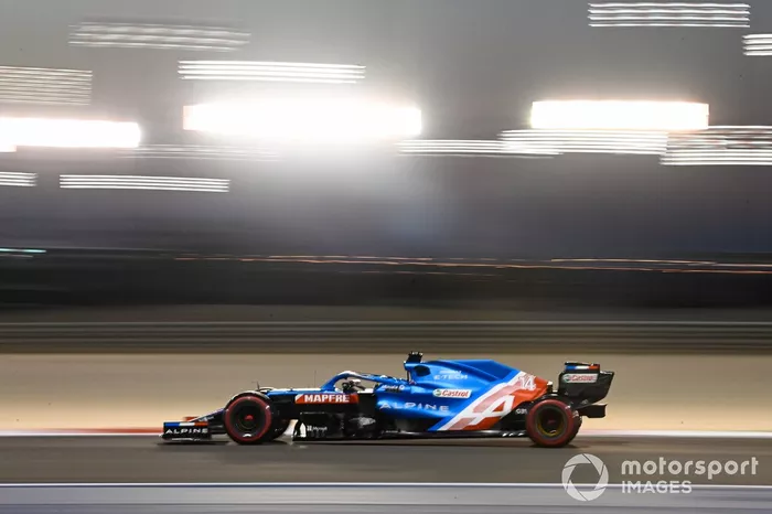 4. Alpine A521: 396 vueltas (2143,152 km)