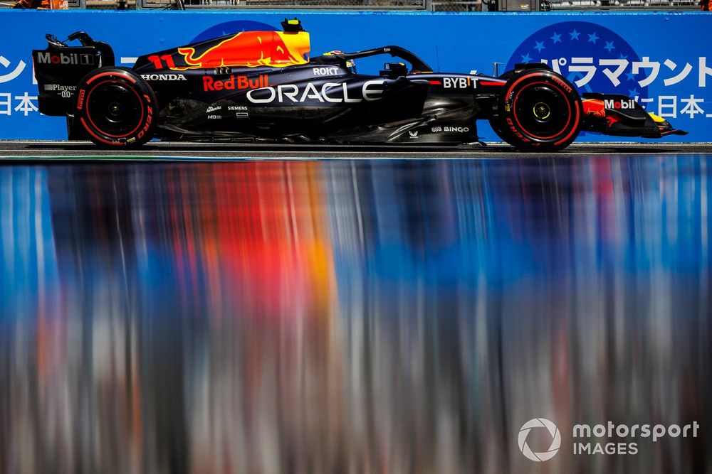 Sergio Pérez, Red Bull Racing RB19, en la clasificación del GP de Japón 2023.