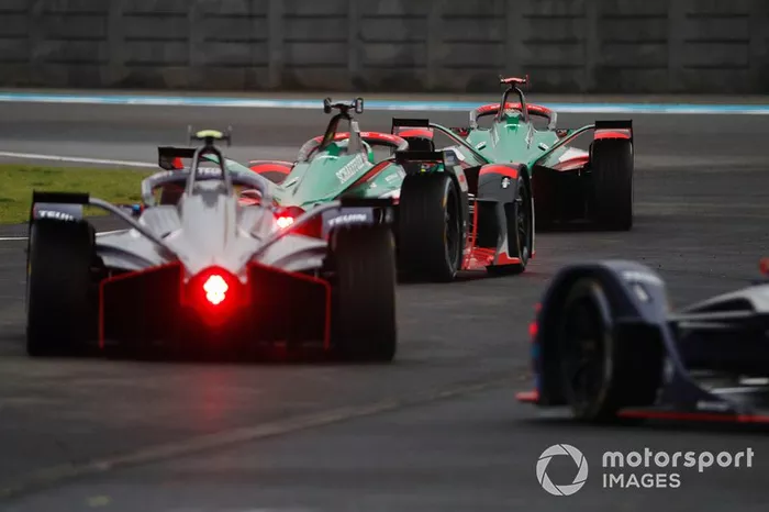 Daniel Abt, Audi Sport ABT Schaeffler, Audi e-tron FE06 Lucas Di Grassi, Audi Sport ABT Schaeffler, Audi e-tron FE06, Sam Bird, Virgin Racing, Audi e-tron FE06