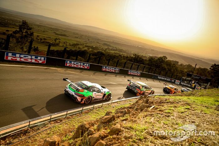 #77 Mercedes-AMG Team Craft-Bamboo Black Falcon Mercedes AMG GT3: Maro Engel, Luca Stolz, Yelmer Buurman