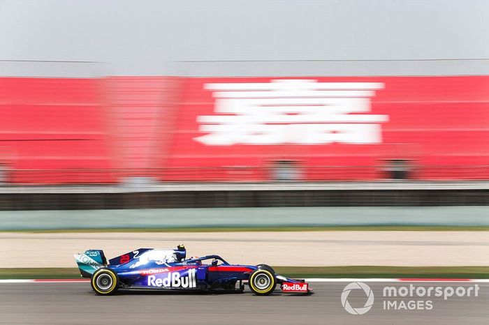 Alexander Albon, Toro Rosso STR14 