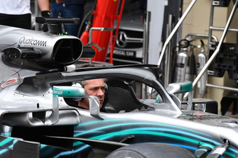Mercedes-AMG F1 W09 EQ Power+ halo