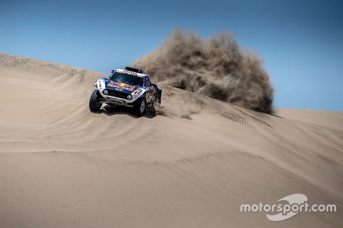 #300 X-Raid Mini JCW Team: Carlos Sainz, Lucas Cruz