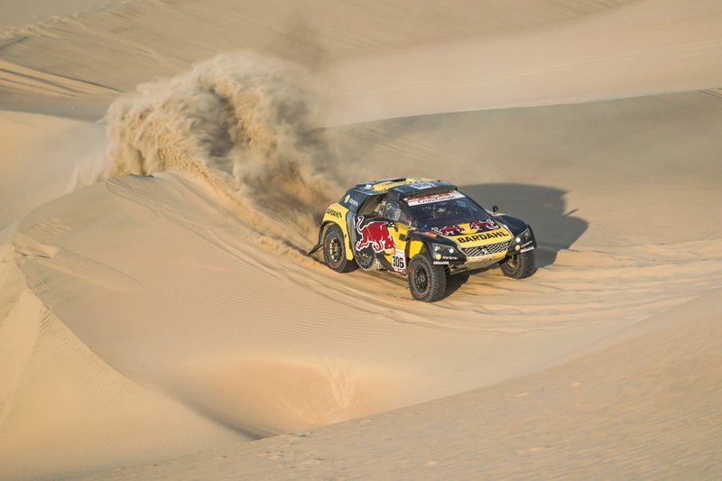 #306 PH-Sport Peugeot 3008 DKR: Себастьян Льоб, Даніель Елена