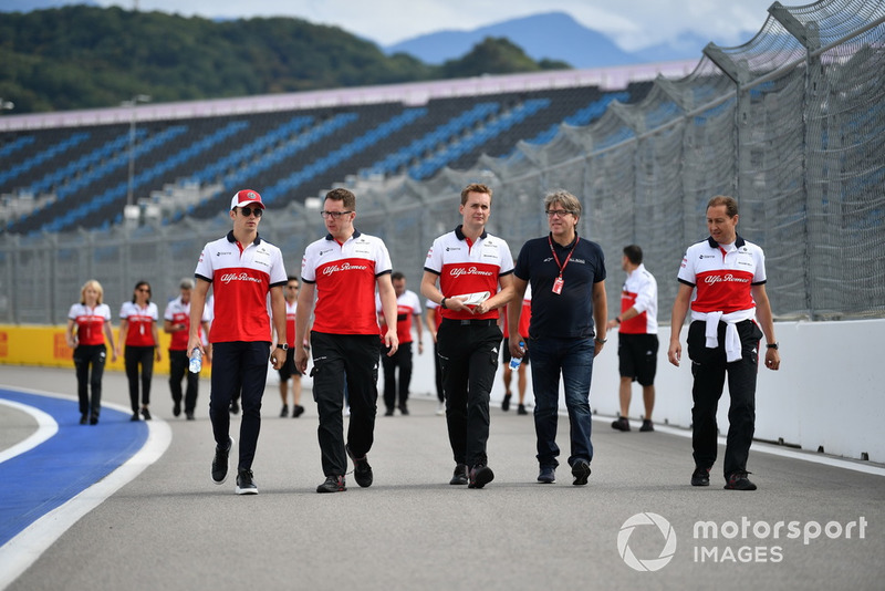 Charles Leclerc, Sauber walks the track