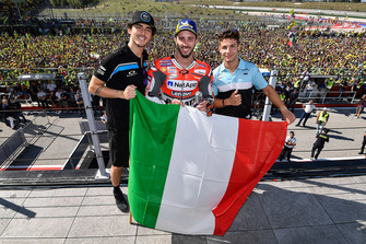 Podio: il vincitore della gara Andrea Dovizioso, Ducati Team, il vincitore della gara di Moto2 Francesco Bagnaia, Sky Racing Team VR46, il vincitore della gara di Moto3 Lorenzo Dalla Porta, Leopard Racing