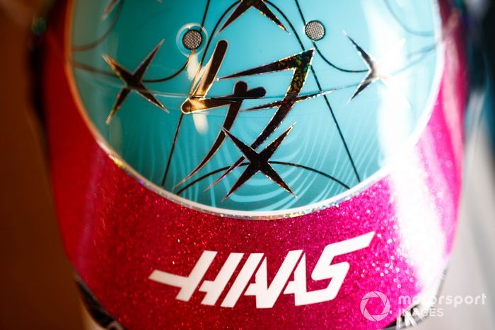 Casco de Mick Schumacher, Haas F1 Team