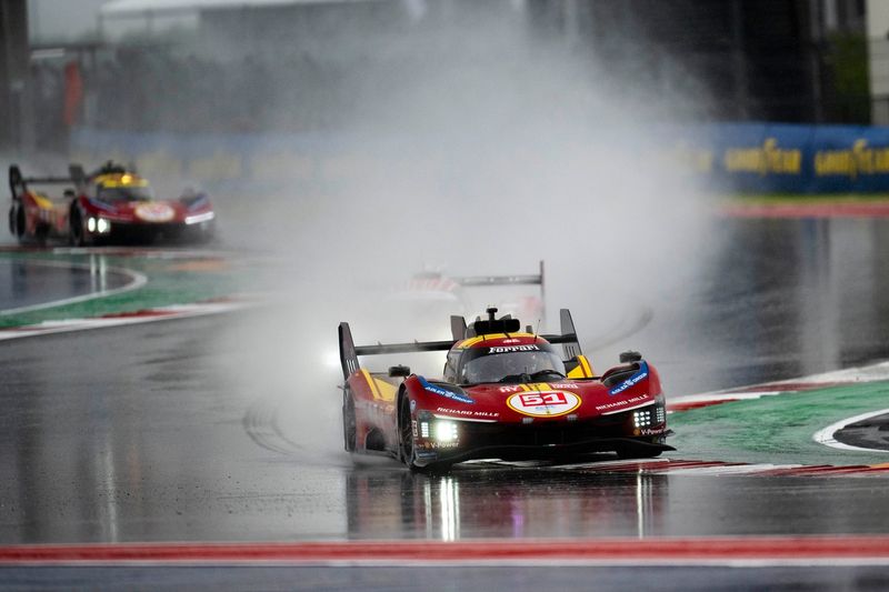 #51 AF Corse Ferrari 499P: Alessandro Pier Guidi, James Calado, Antonio Giovinazzi