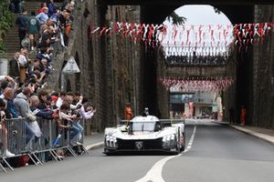 24 Hours of Le Mans – Saturday scrutineering