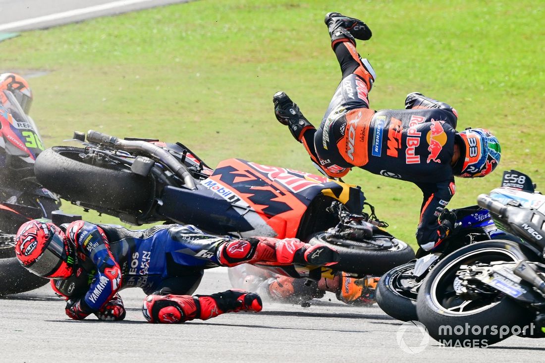 Brad Binder, Red Bull KTM Factory Racing, Jack Miller, Red Bull KTM Factory Racing, Fabio Quartararo, Yamaha Factory Racing Crash