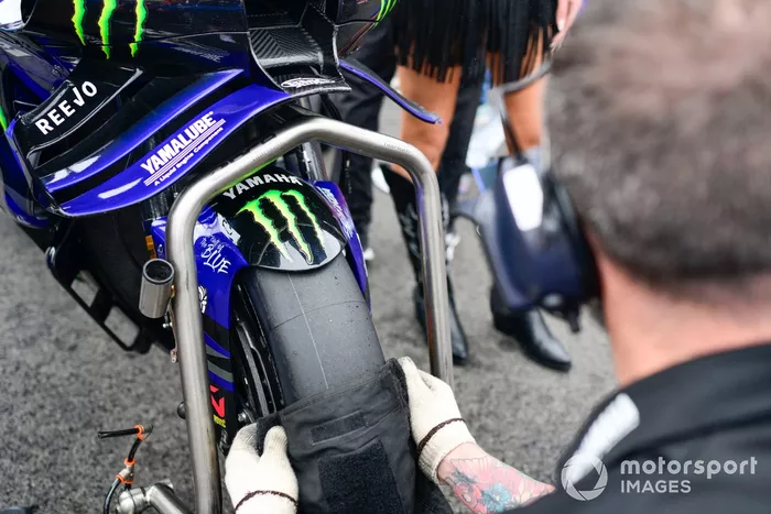Tyre change