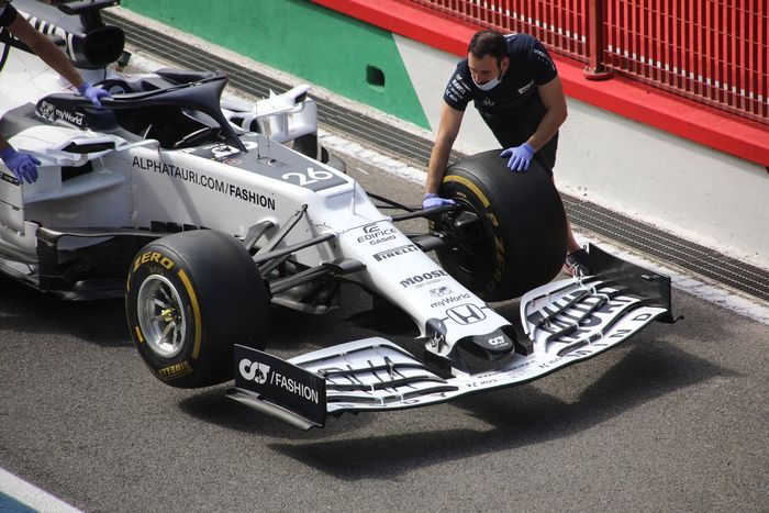 Detalle delantero del AlphaTauri AT01