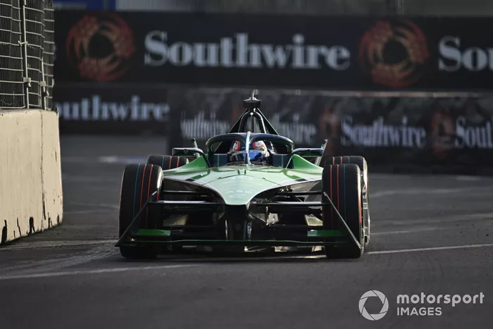 Sebastien Buemi, Envision Racing, Jaguar I-TYPE 6