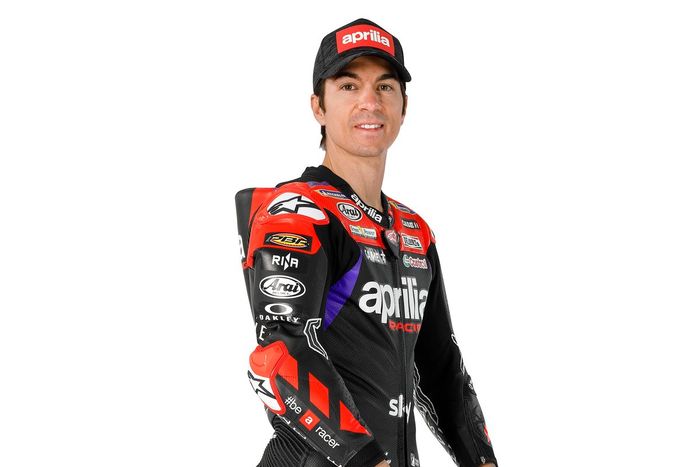 Maverick Vinales, Aprilia Racing