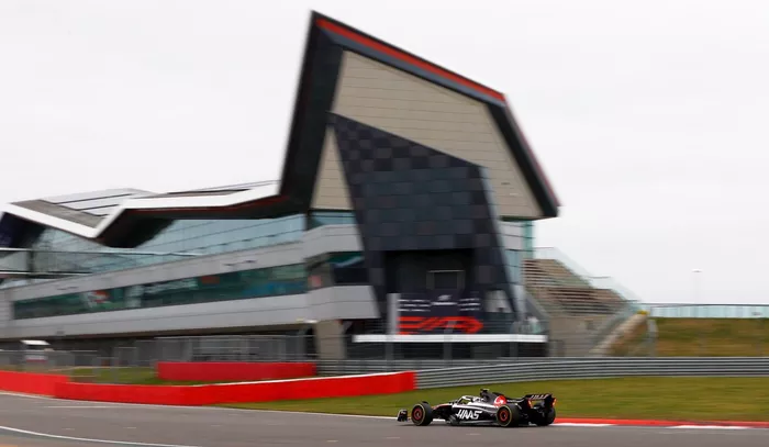 Kevin Magnussen, Haas VF-23 
