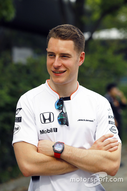 Stoffel Vandoorne, McLaren reserverijder