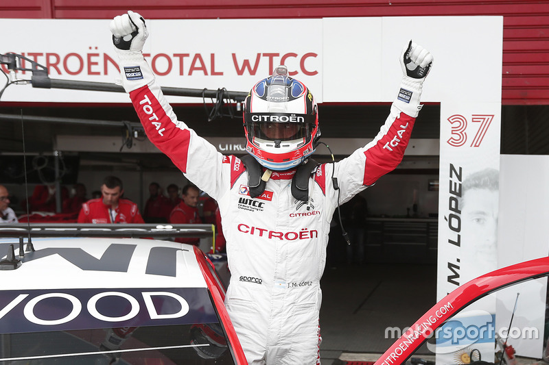 Polesitter José María López, Citroën World Touring Car Team, Citroën C-Elysée WTCC