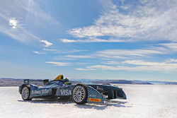 Lucas di Grassi op de ijskap van de poolcirkel
