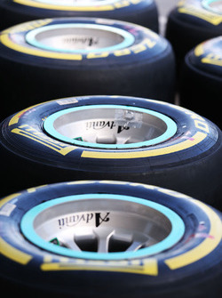 Pirelli-Reifen