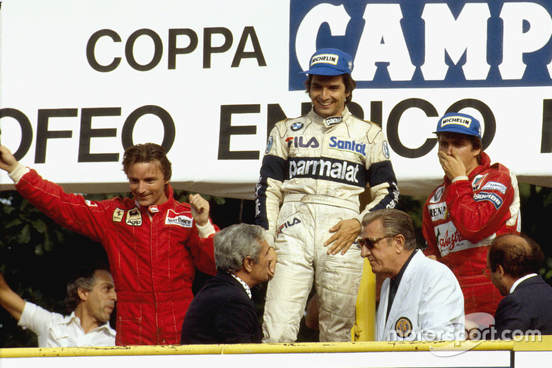 Podium: race winner Nelson Piquet, Brabham BMW, second place René Arnoux, Ferrari, third place Eddie Cheever, Renault