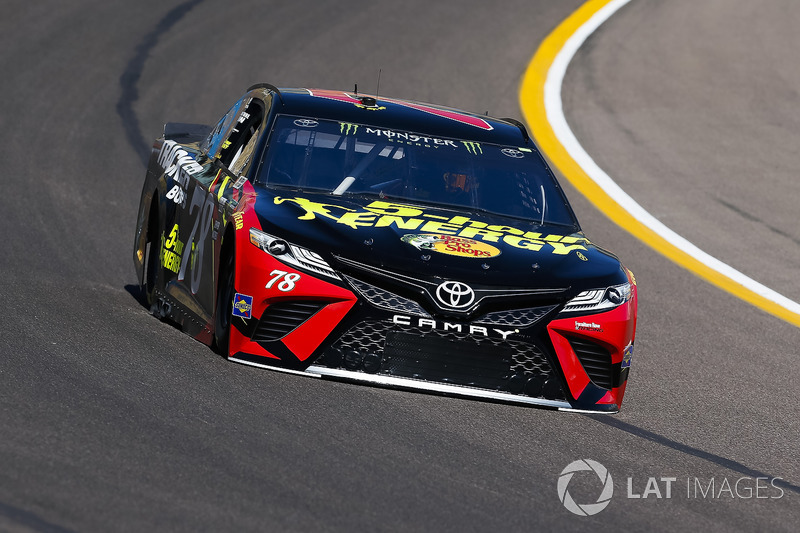 Martin Truex Jr., Furniture Row Racing, Toyota Camry 5-hour ENERGY/Bass Pro Shops