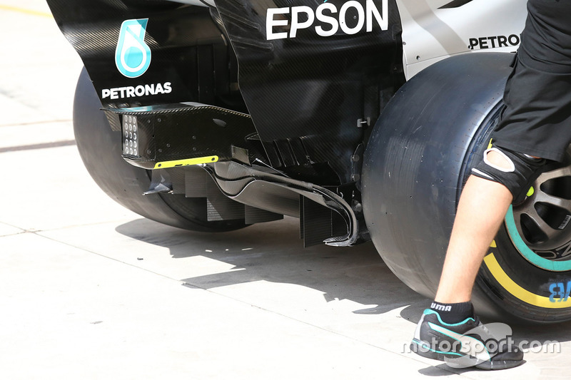 Диффузор Mercedes F1 W08
