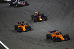 Fernando Alonso, McLaren MCL33 Renault, Stoffel Vandoorne, McLaren MCL33 Renault, Max Verstappen, Re