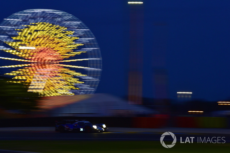 #36 Signatech Alpine Matmut Alpine A470: Nicolas Lapierre, Andre Negrao, Pierre Thiriet