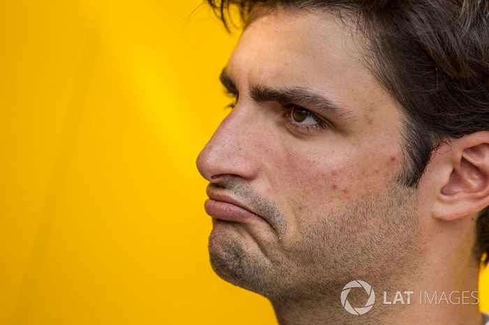Carlos Sainz Jr., Renault Sport F1 Team
