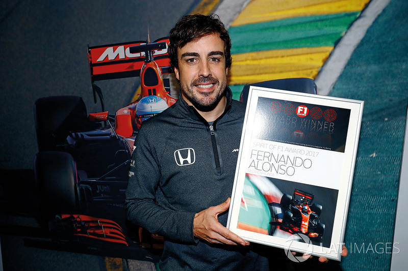 Fernando Alonso, McLaren, Spirit of F1 Award 2017