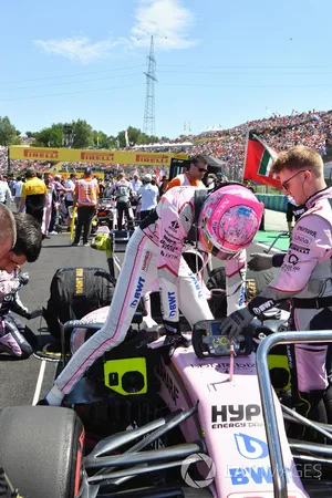 Esteban Ocon, Force India VJM10 on the grid