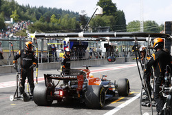 Фернандо Алонсо, McLaren MCL32, сходить