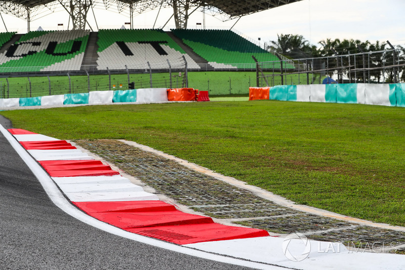 Randsteine am Sepang International Circuit