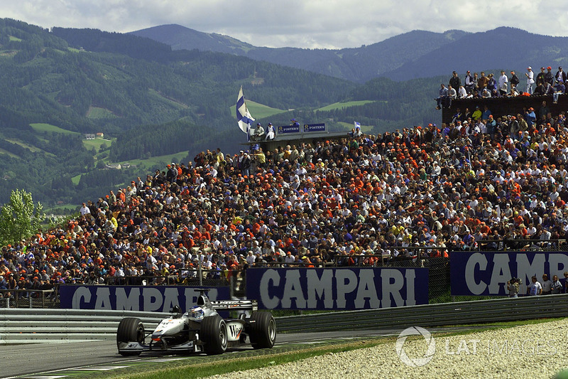 Mika Hakkinen, McLaren MP4/13